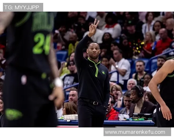 3月17日NBA焦点战太阳队对决鹈鹕队全场精彩回顾与赛后分析